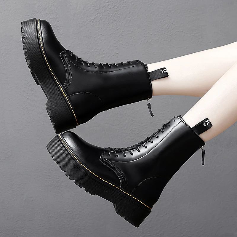 

Thick Sole Doc Boots for Women Height Increasing 5CM Platform Ankle Boots PU Leather Leather Motorcycle Boots Shoes Martins 2020