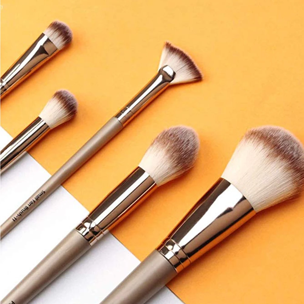 

Makeup Brush Set 20Pcs Plastic Handle Makeup Brushes Powder Eyeshadow Foundation Brush Cosmetic Tools Lip Liners For Sexy Lips