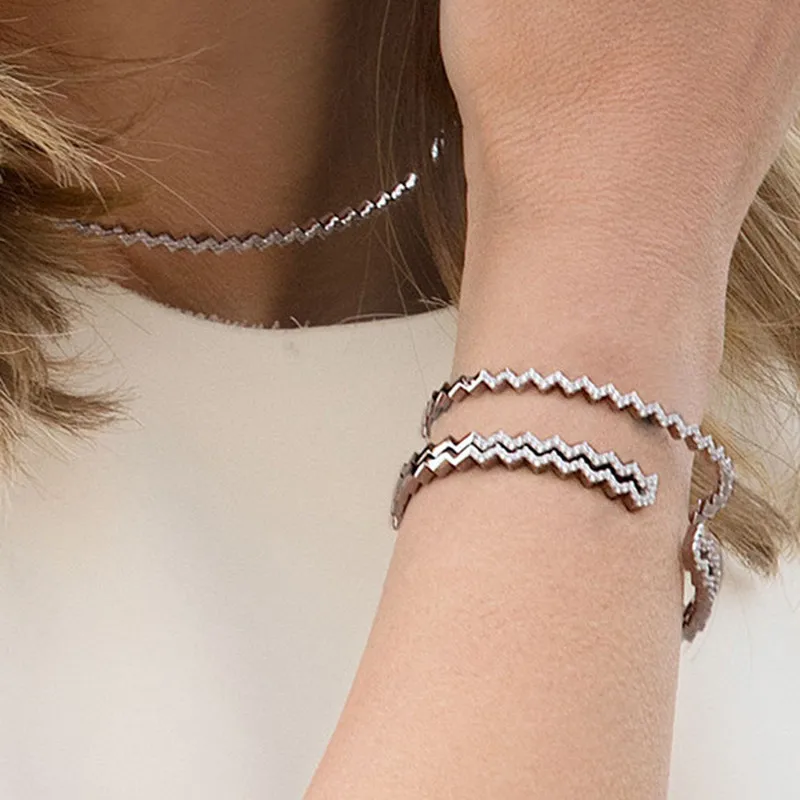 

2020 new wave natural pearl pearl bracelet Korean version of the wave series luxury sense retractable chain women brand jewelry