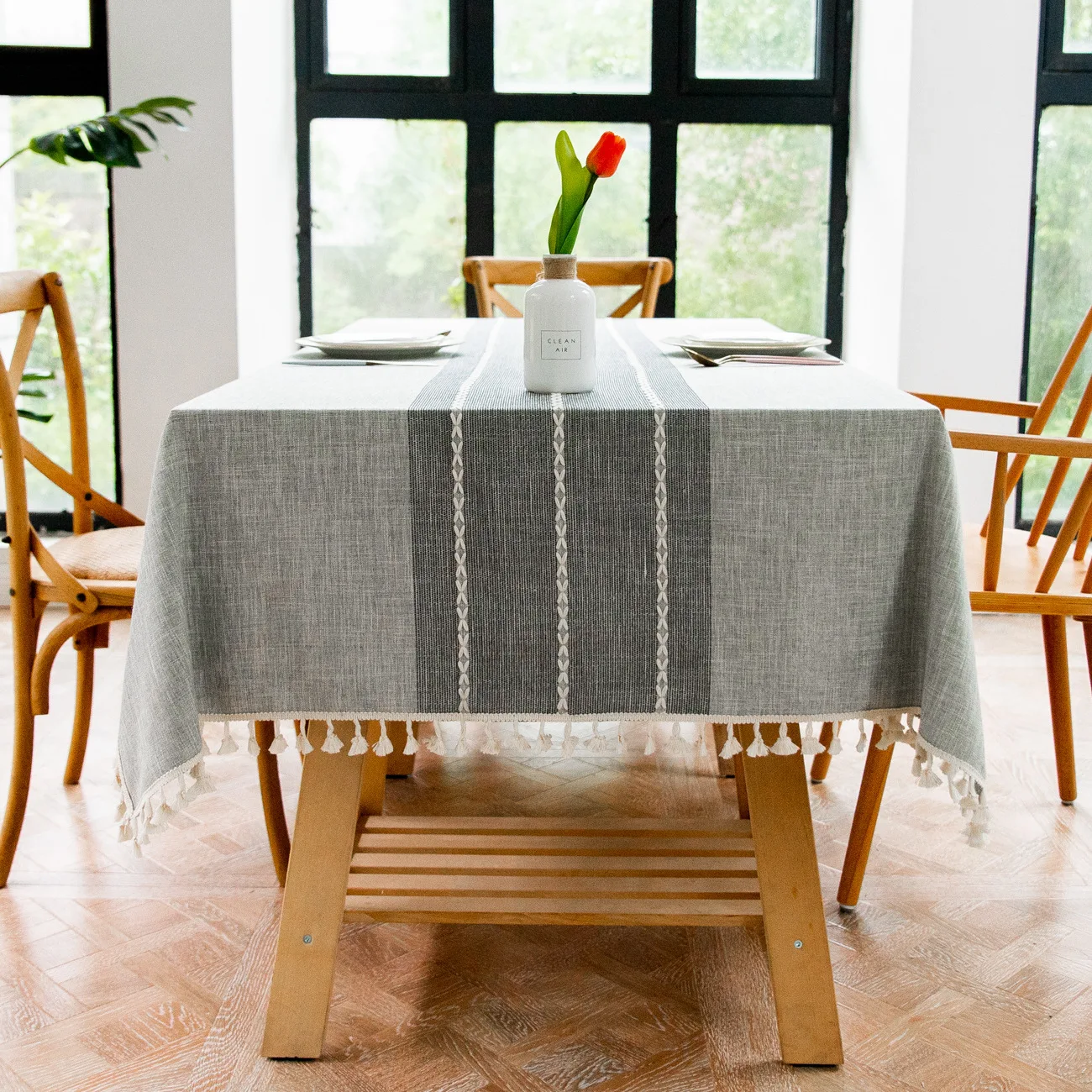 

Cotton and linen tablecloths, crease and fade resistant tablecloths, fringed rectangular indoor and outdoor table covers