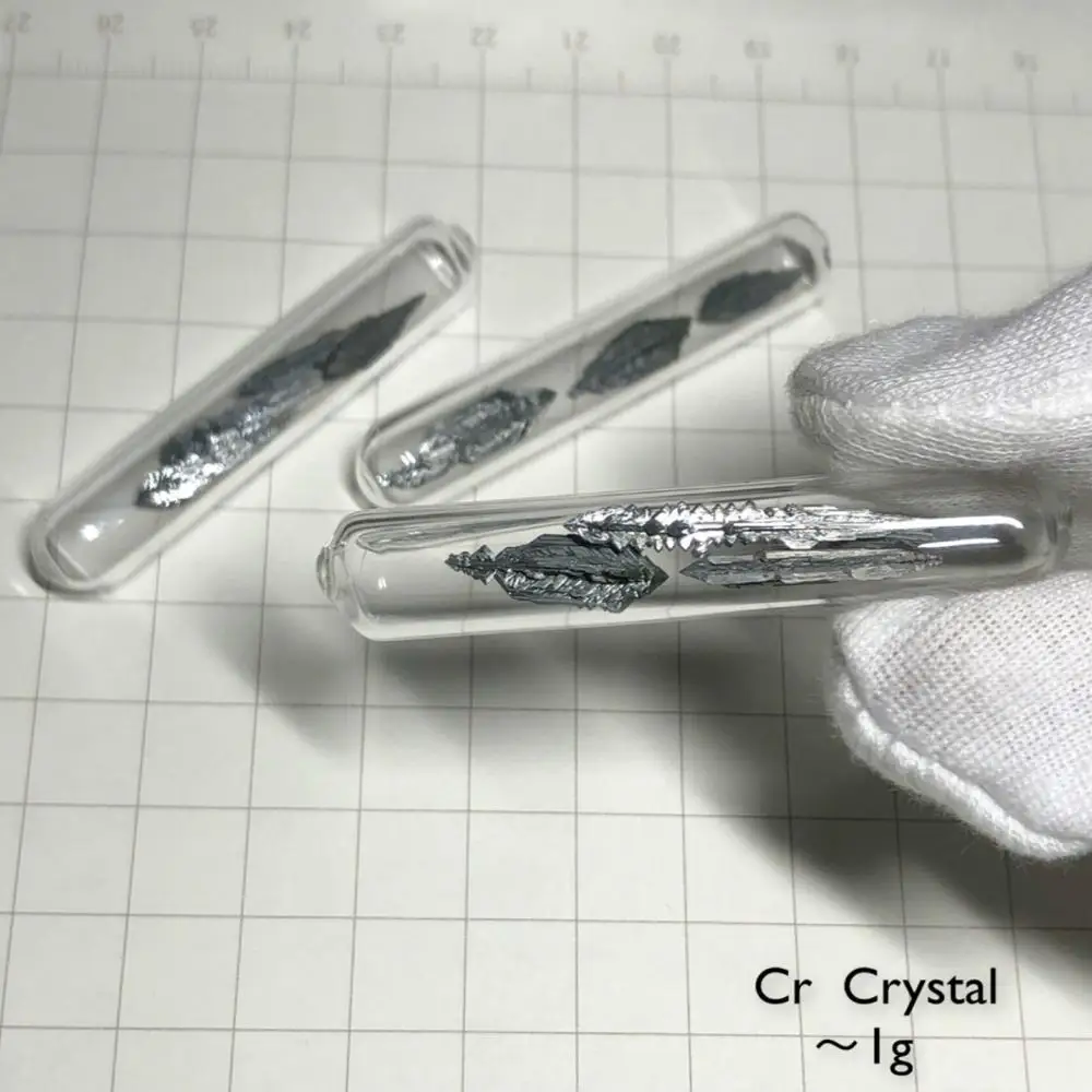 

Хромированный хромированный Кристалл Cr 24 99,9% 1 г в стеклянном флаконе