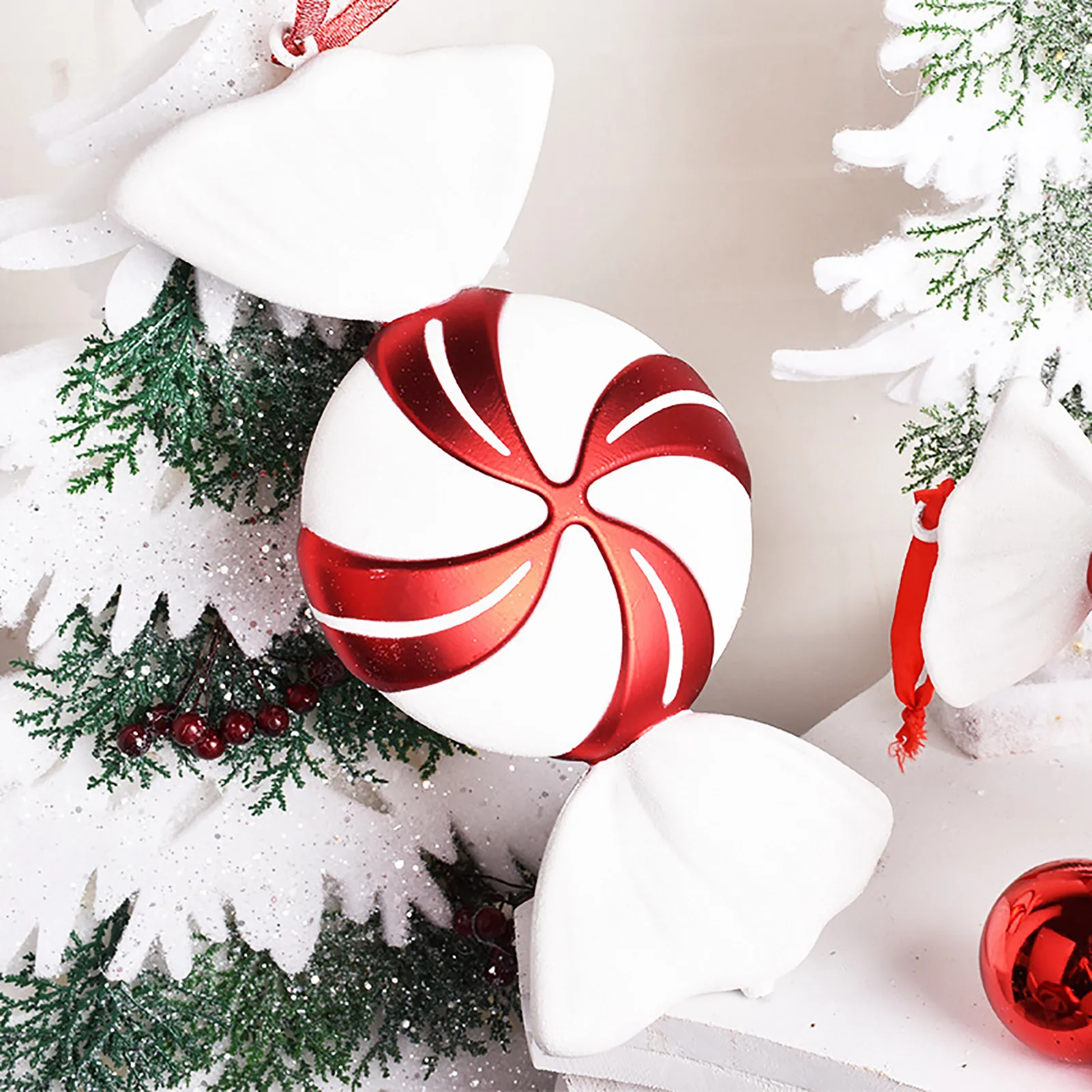 

Christmas Decorations Scene Layout Gift Ornaments Pendant White DIY Candy Stage Layout Candy And Red Color