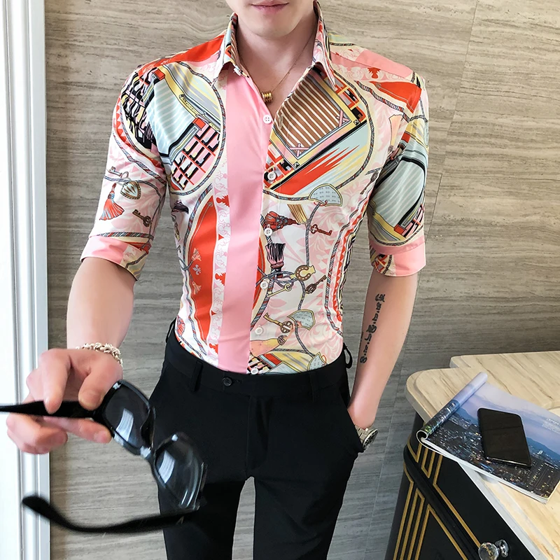 Мужская приталенная рубашка с принтом Повседневная белая полурукавами под