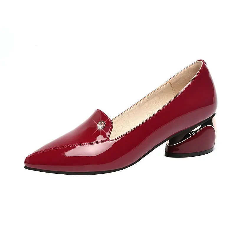 

2021 Patent Leather Dress Shoes Pointed Toe Boat Shoes Mid Heels Pumps Womens Platform Heels Plus Size 42 Ol Office Lady Shoes