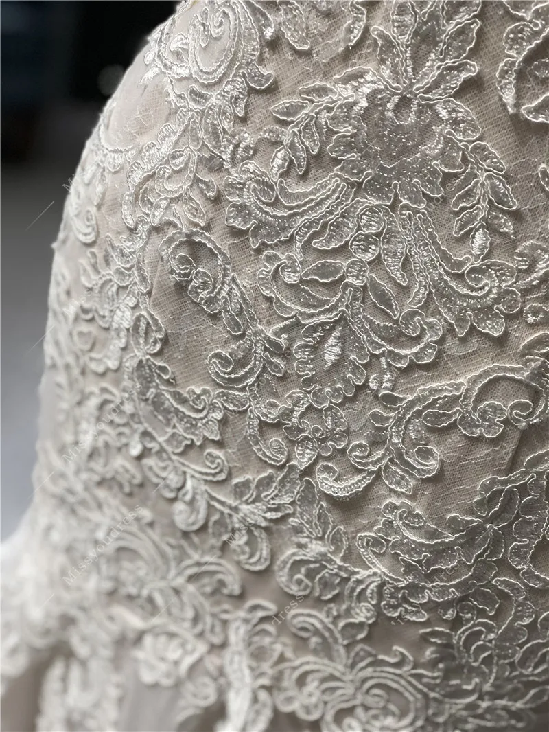 Luxurious Arabic Long Sleeve Evening Dresses 2020 Beaded Crystal Gowns Formal Wear Prom Dress robe de soiree Abendkleider