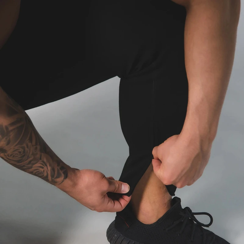 Япония и британский бренд Для мужчин Штаны 2 Way Stretch одна линия впитывает пот