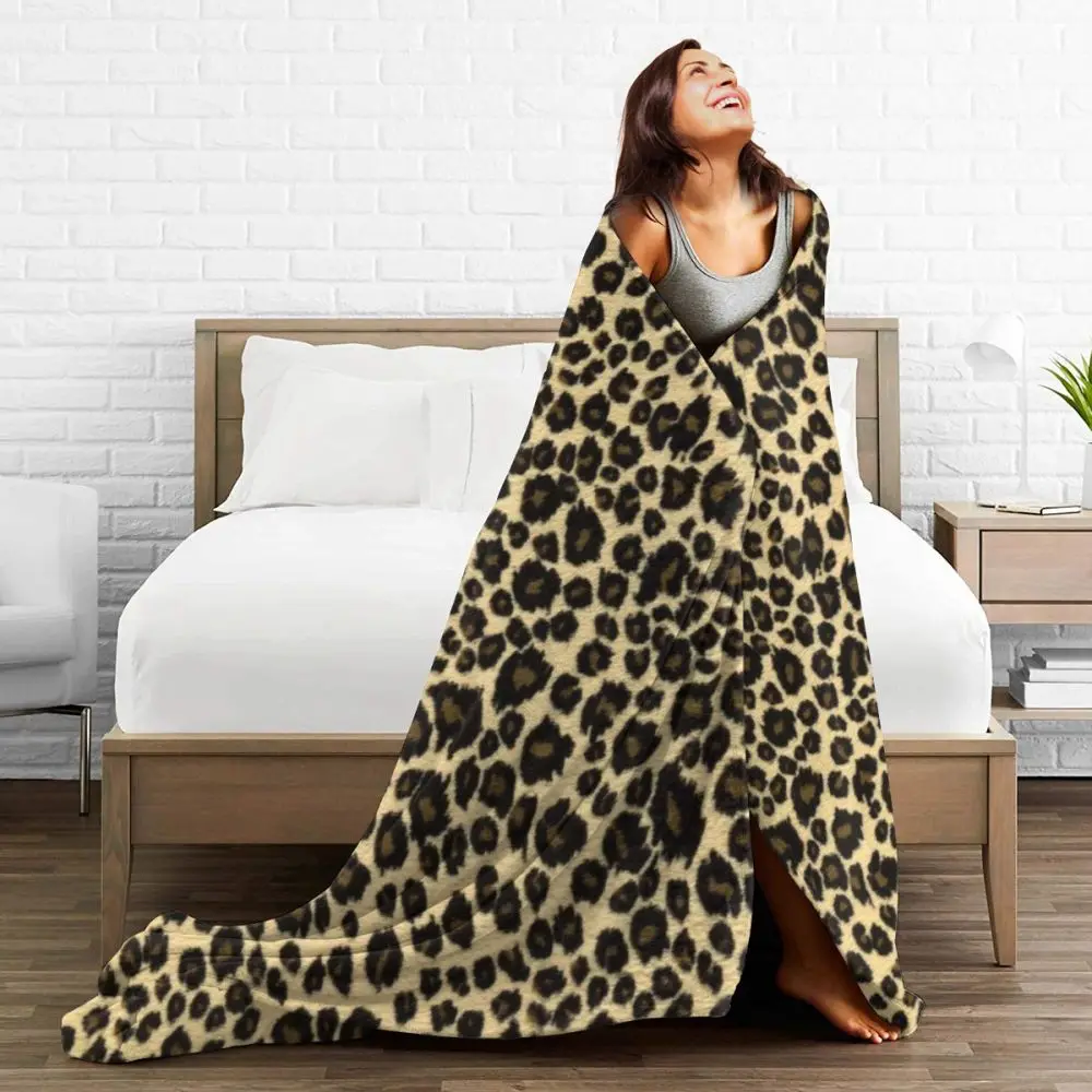 

Leopard Print Soft Plush Blanket Gift Blanket Flannel Microfiber Fleece Bedspread Sherpa Blanket Couch