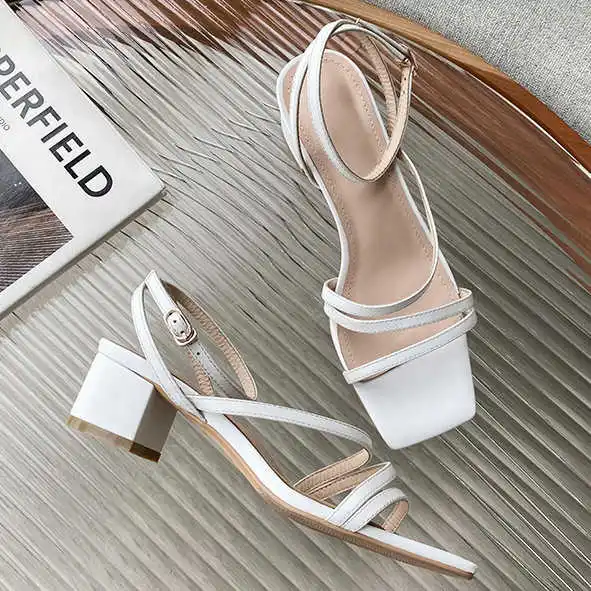 

2021 summer new summer leather one line thick heel sandals fairy style thin belt square head middle heel sandals