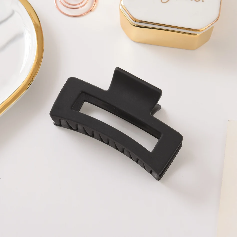 

Hair Accessories Hair Claw Hot Sale Large Size Claw Clip Crab 1PC Hair Clamp Colours Beautiful Claw Clip Plastic Korean