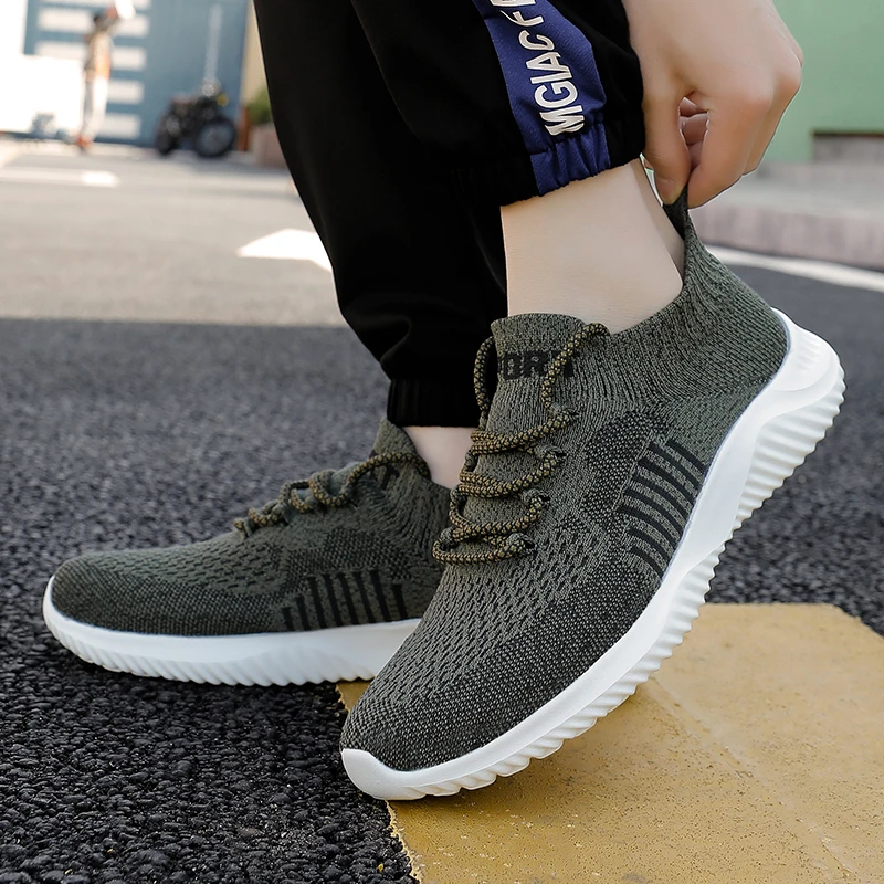 Весенние кроссовки на платформе Мужская удобная повседневная обувь шнуровке