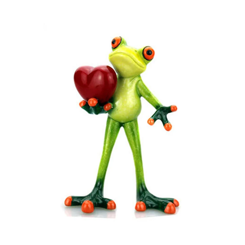 

3D Creative Decorations Green Frogs Sculpture Holding a Heart Funny & Interesting Statues for Desktop Decor BDF99