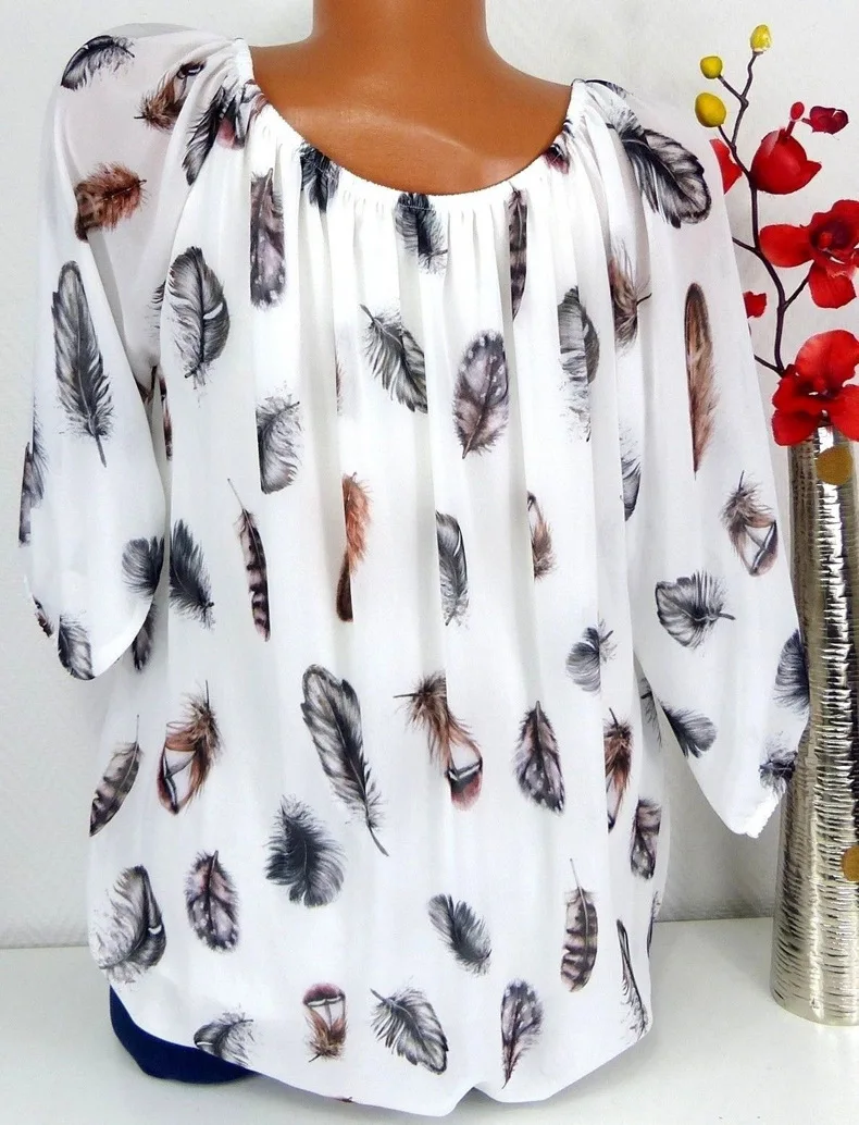 

Spring / Summer 2020 loose printed V-neck five-point sleeve shirt chiffon shirt shirt womens clothing