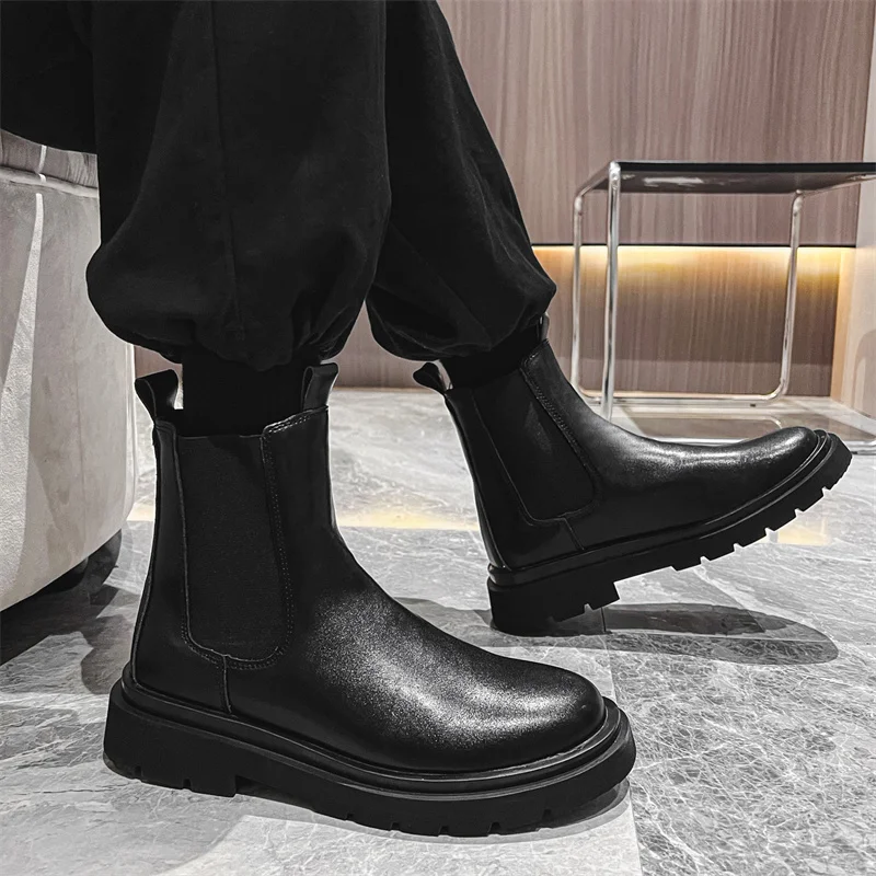 Ботинки мартинсы мужские зимние высокие берцы с бархатным утеплителем сапоги