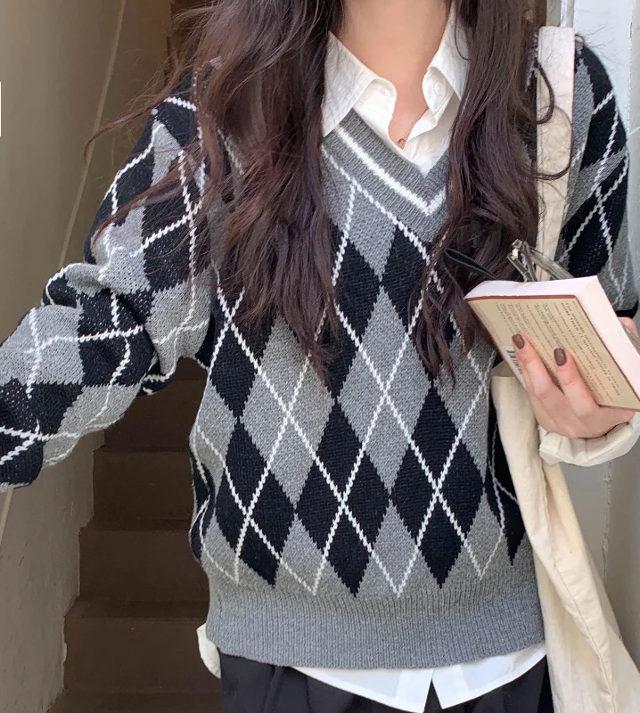 Женский трикотажный свитер с длинным рукавом V-образным вырезом | Женская одежда