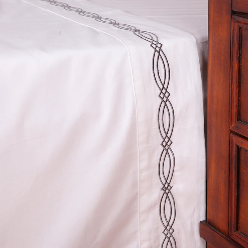Простыня с вышивкой из саржа сатин чистого хлопка 800 нитей натуральный