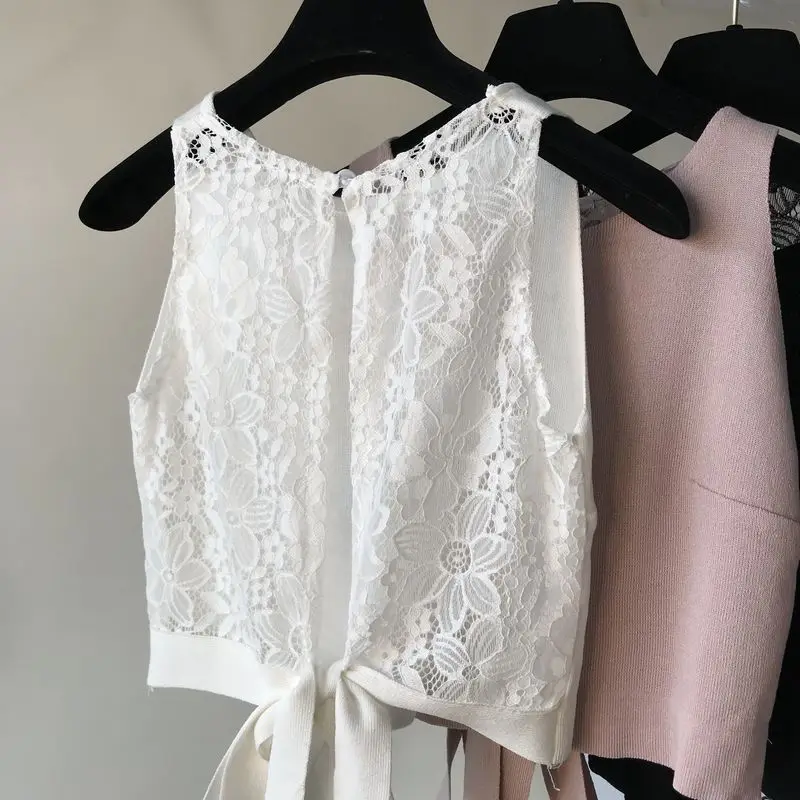 Korobov/Летний короткий женский жилет с разрезом сзади и бантом кружевной вязаный