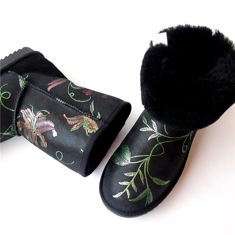 Женские зимние сапоги из овечьей шерсти G & Zaco черные до середины икры с вышивкой и