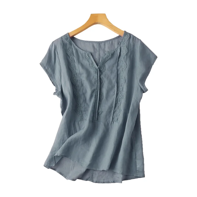 

Shirts & Blouses