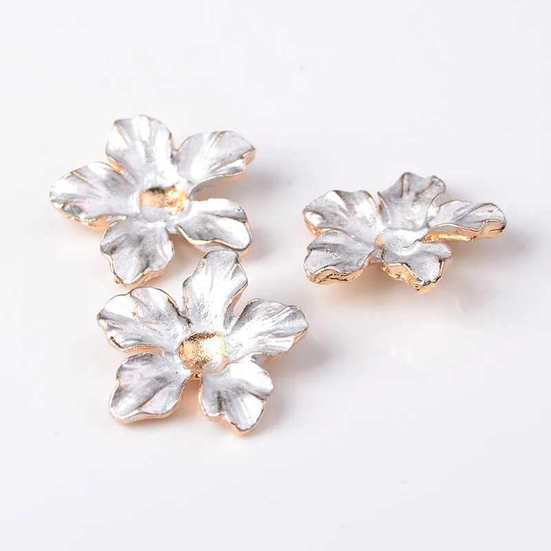10 шт. 18 мм металлический сплав KC золотые эмалевые белые цветы капли глазури