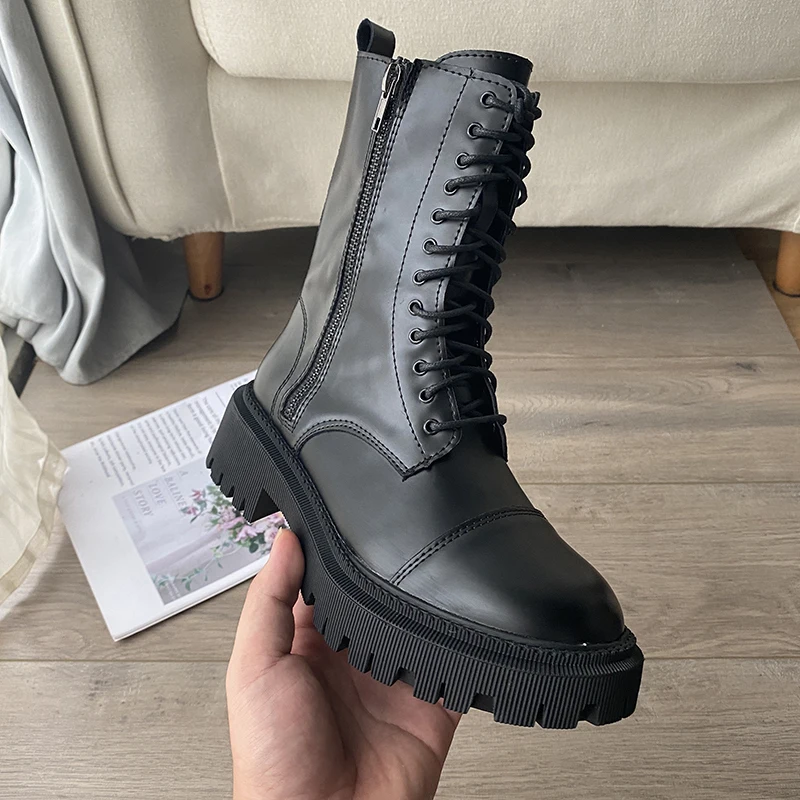 

Autumn 2021 new WOMNE Harajuku Joker thick-soled Martin female British style black handsome locomotive boots