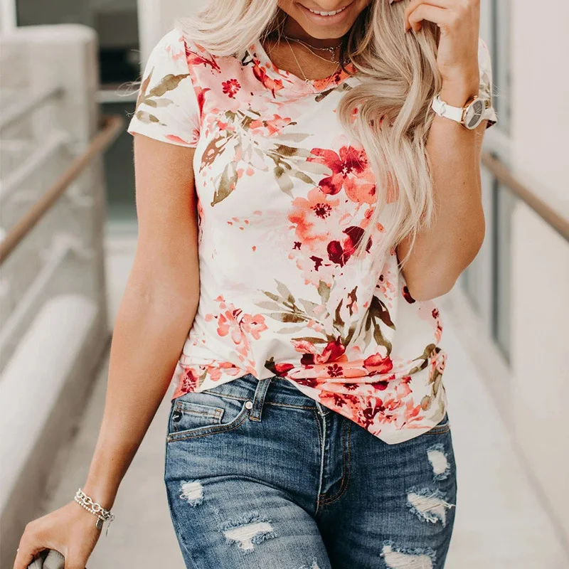

2021 Summer New Floral Lace Stitching Round Neck Short Sleeve Top T-shirt Women Fashion All-match