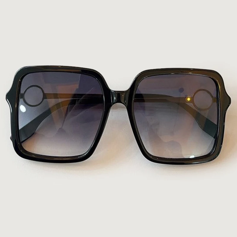 

2021 New Fashion Lady Oversize Rimless Square Sunglasses Women Glasses Gradient Sun Glasses Female UV400