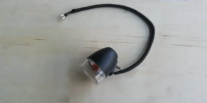 

REAR LEFT AND RIGHT TURNNING LIGHT SIGNAL LIGHT SUIT FOR LINHAI300ATV