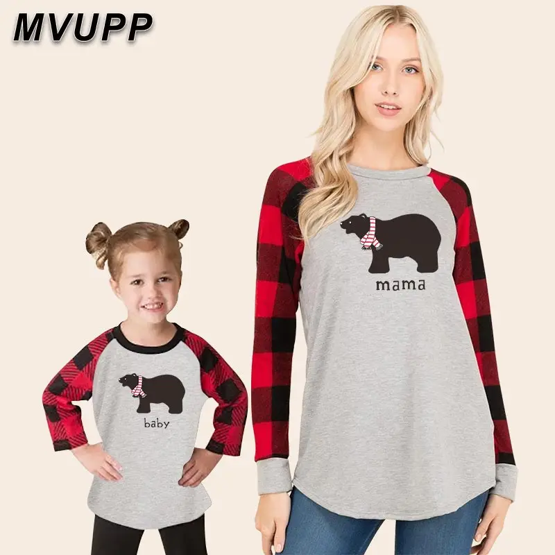 Рождественская Одинаковая одежда для мамы и дочки семейная клетчатая Лоскутная