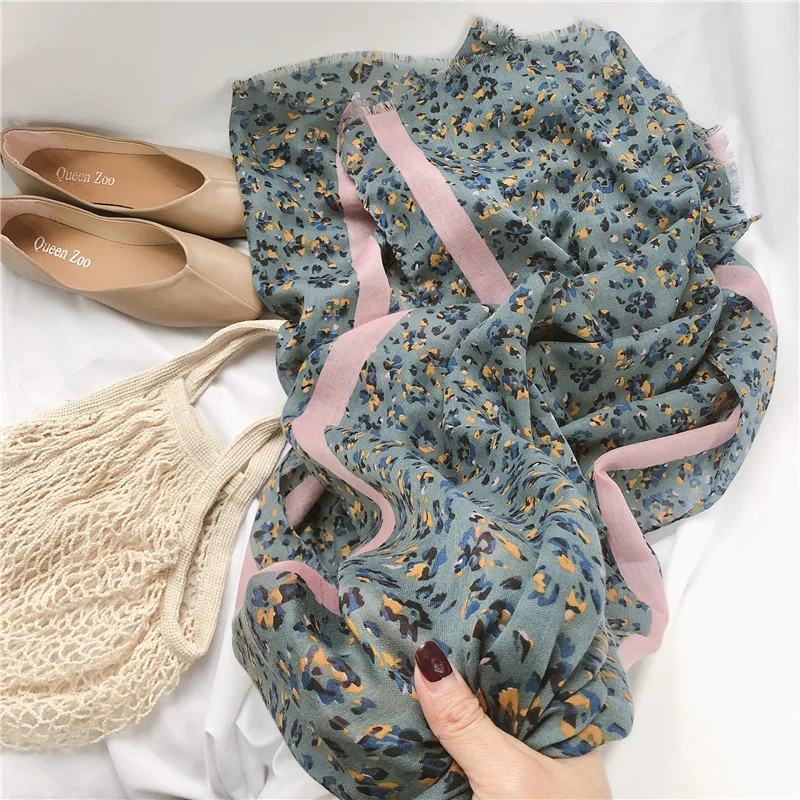 

2022 lady Autumn Brand Viscose Shawl Spain Polka Floral Striped Fringe Scarf Wrap Pashmina Snood Bufandas Muslim Hijab 180*90cm