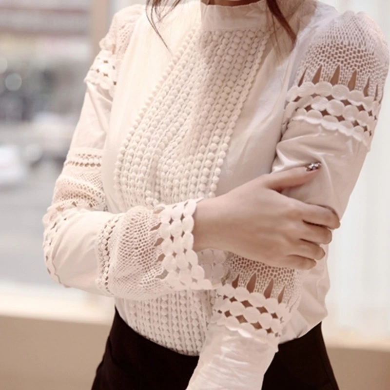 

2018 New Women Blouses Summer Elegant Long Sleeve White Cotton Slim Crochet Hollow Lace Lady Tops Shirt Bs098