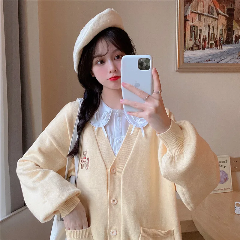 

Japanese Cute Kawaii Cartoon Embroidery Sweater Cardigan Female Autumn Sweet Girly V-Neck Long Sleeve Outer Wear Loose Sweater