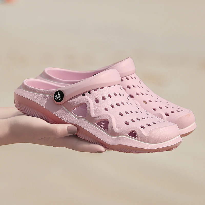 

Colorful Breathable Non-slip Male Garden Shoes Casual Beach Sandals New Arrival Men's Clogs Summer Shoes Men Slippers