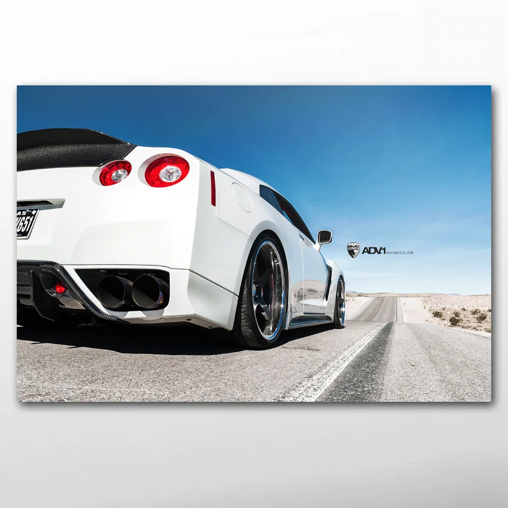 Плакаты и принты Nissan GT R Supercar Taillight Sky обои на холсте настенные картины для декора