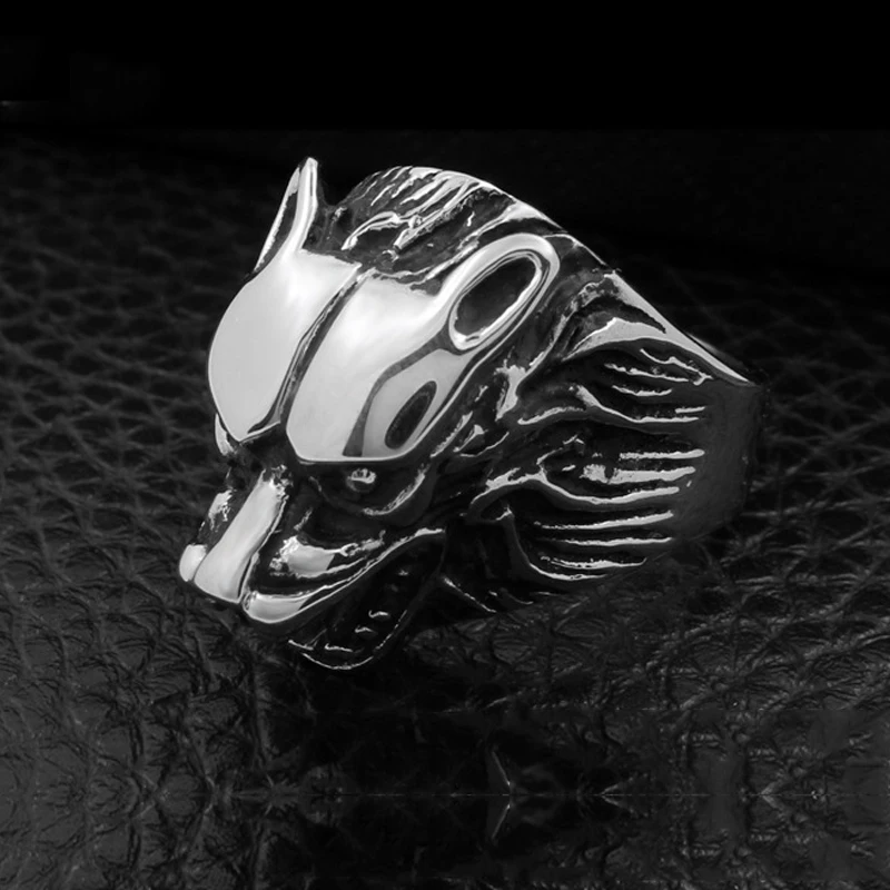 Кольца в стиле панк мужская с головой волка серебряного цвета из нержавеющей