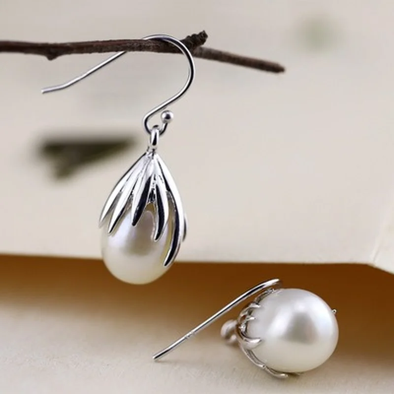 

Серьги женские из белого жемчуга, серебро 925 пробы
