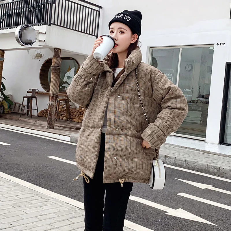 

Clothes 2019 winter female thick clothing loose version Korean Cotton short paragraph bread ins new lattice tide of Parkas coat