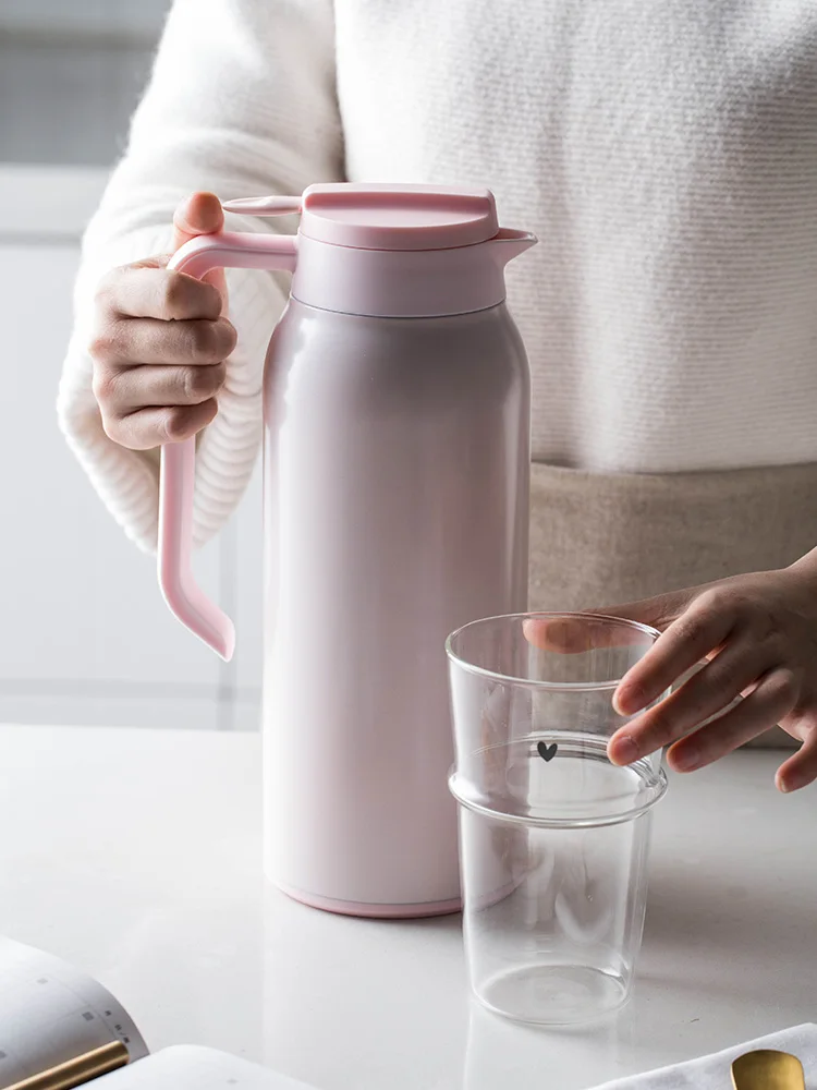 

Thermos household large capacity stainless steel liner portable thermos hot water thermos thermos thermos