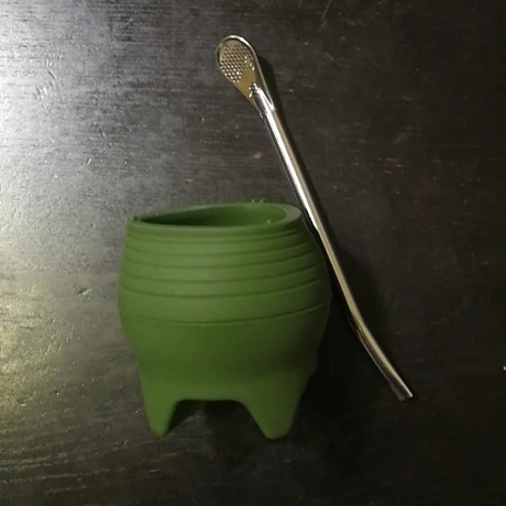Зеленый 30 шт./лот, 7 унций, силиконовая чашка Yerba mate, ложка, соломенная чайная кружка, модный портативный дорожный стакан, не разбитая посуда для напитков, 200 мл - Цвет: Зеленый