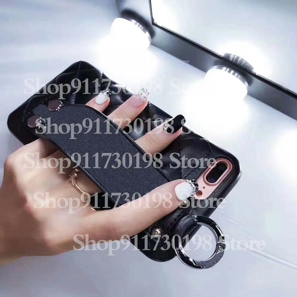

Designer Phone Case for iPhone 12 Pro Max 12 Mini 11 Xr Xs Max SE2020 Finger Holder Phone Cases With Strap