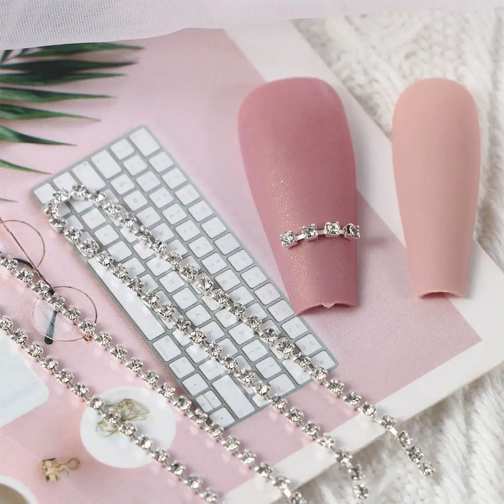 

Super Flashing Three-dimensional Claw Diamond Chain DIY Nail Art Decorations Nail Art Ornaments Nail Art Rhinestone