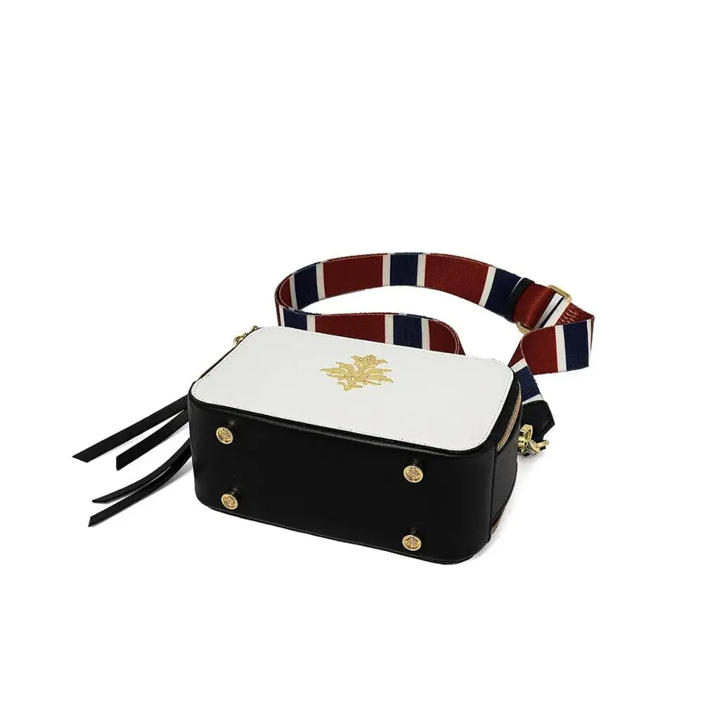 Женская сумка через плечо Meteor bird white маленькая мессенджер с откидным клапаном