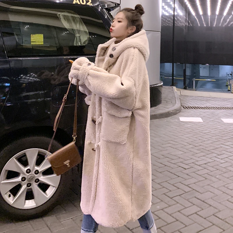 

Unua amo Lambswool Coat Women Long Hooded Faux Fur Outwear 2021 Fashion High Quality Thick Warm Winter Teddy Jacket Female