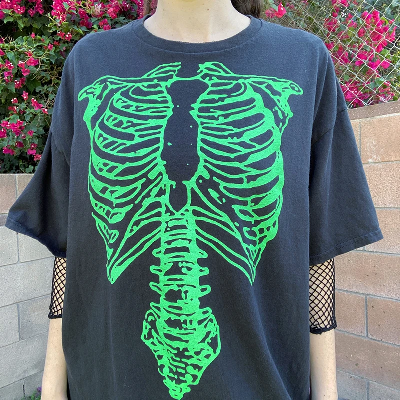 

IAMSURE Loose Long T Shirt Women Gothic Printed Short Sleeve Tees Casual O-Neck Streetwear Tops 2021 Summer Fashion Streetwear