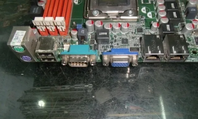 Материнская плата ASUS Z8NA-D6C системная материнская 1366 с двумя серверами X58 |