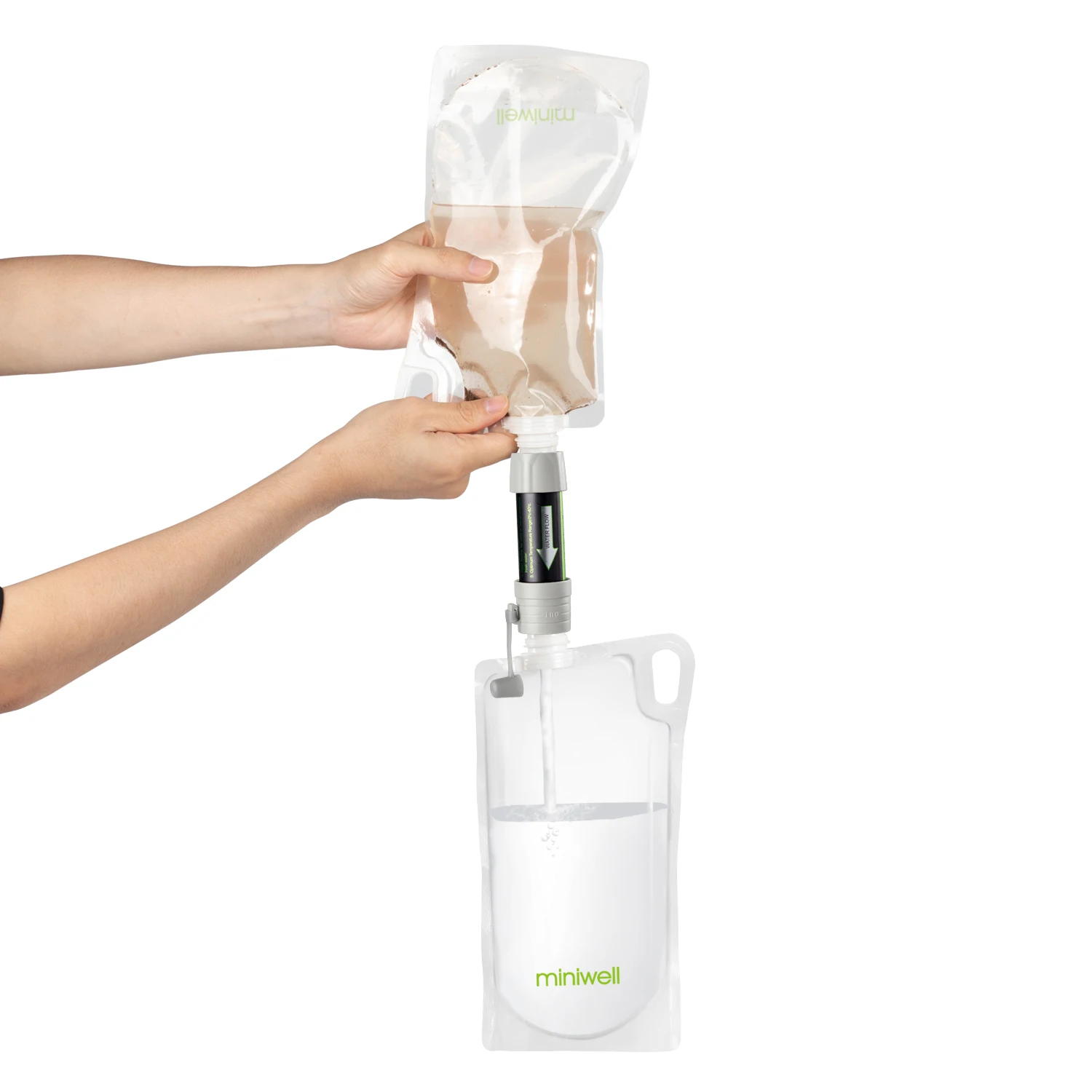 Экстренная фильтрация воды на открытом воздухе с мешком для в форме гравитации