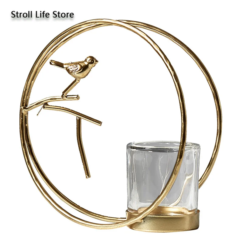 Золотистый подсвечник в скандинавском стиле металлические украшения