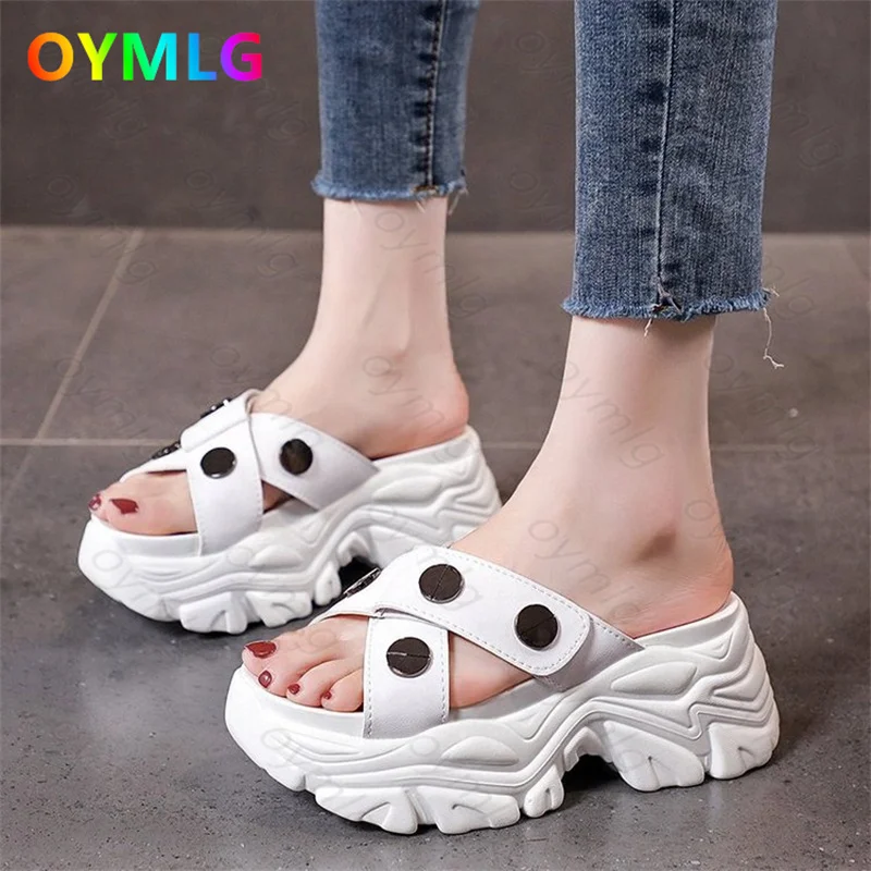 

Internal increase slippers women outer wear wedge sandals summer 2021 new sequined sponge cake platform ladies sandals slippers