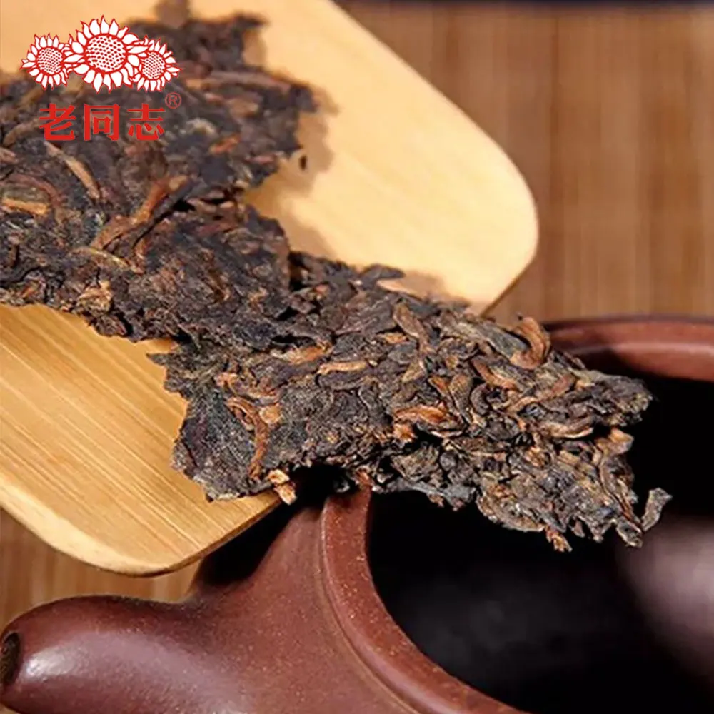 Чай Haiwan 2017 Pu erh старый Comrade Lao Tong Zhi &quotGongbing&quot партия тортов 171 спелый Pu'er Cake 400 г| |