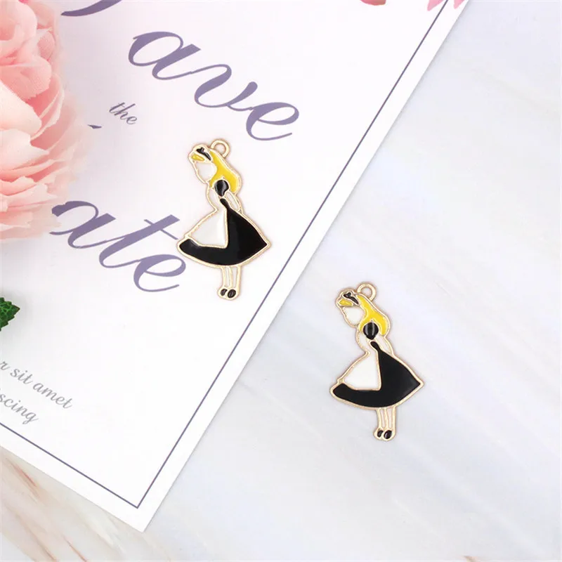 

10pcs/lot Cute Alloy Cartoon Women Girls Pendants Enamel Charms DIY Necklace Earrings For Jewelry Accessories