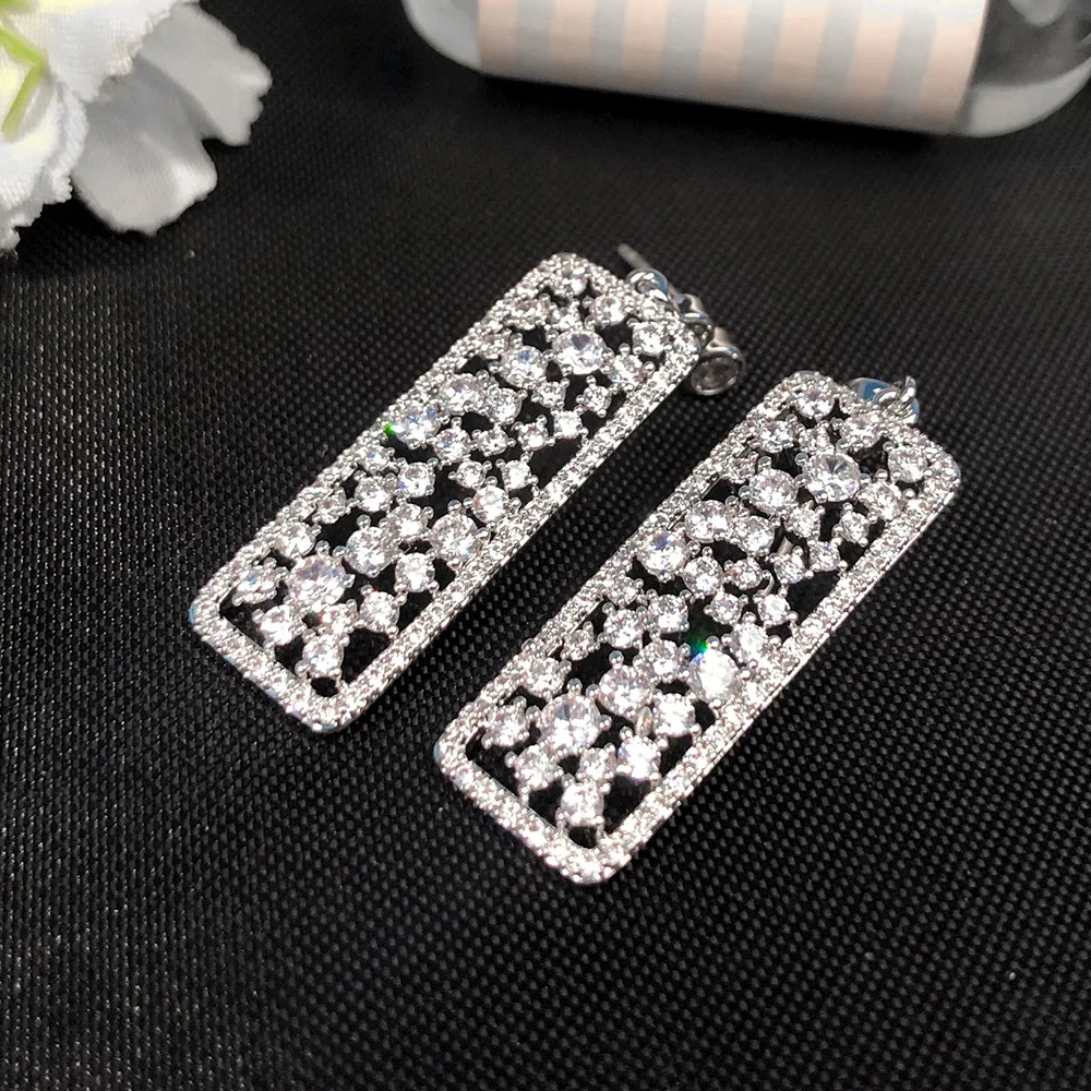 Женские длинные квадратные висячие серьги с микро стразами модные ювелирные
